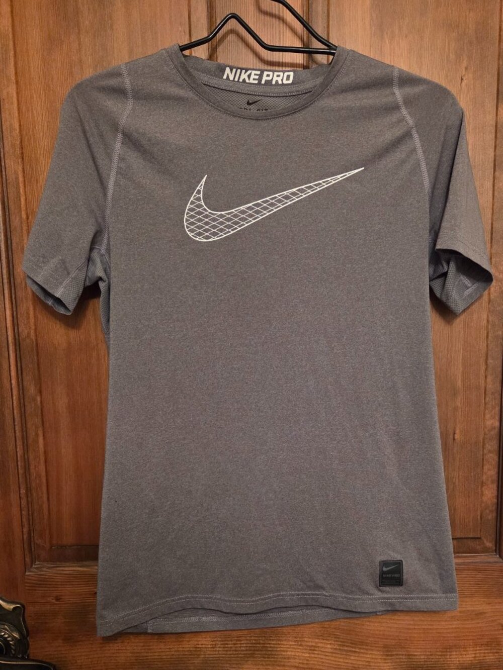 Nike Pro Kids's Gray Athletic T-Shirt- XL